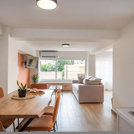 Senaon Urban Living Center Apartamento Iráclio